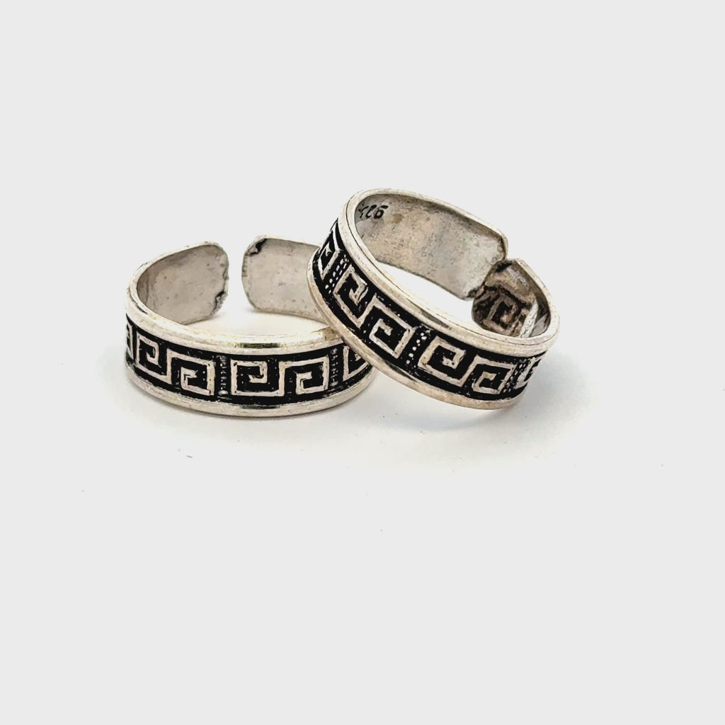 Antique Band Toerings
