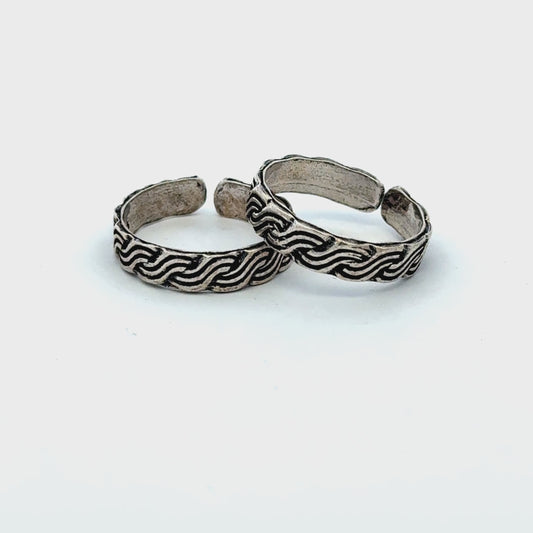 Antique Band Toerings